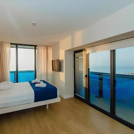 Panorama Sea View Suites Batumi Exterior photo