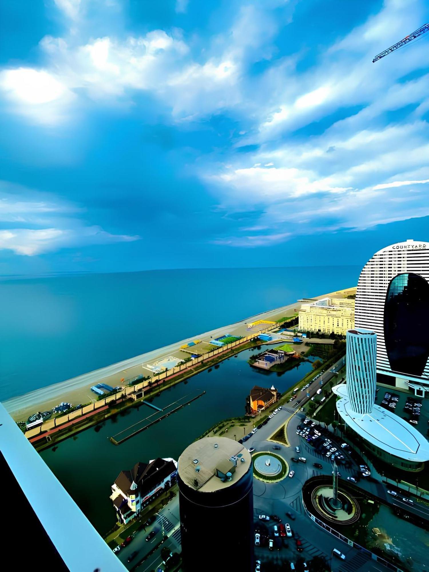 Panorama Sea View * باتومي